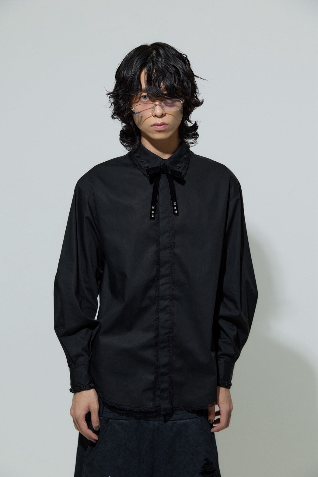 Rose Studs Shirts(Black)
