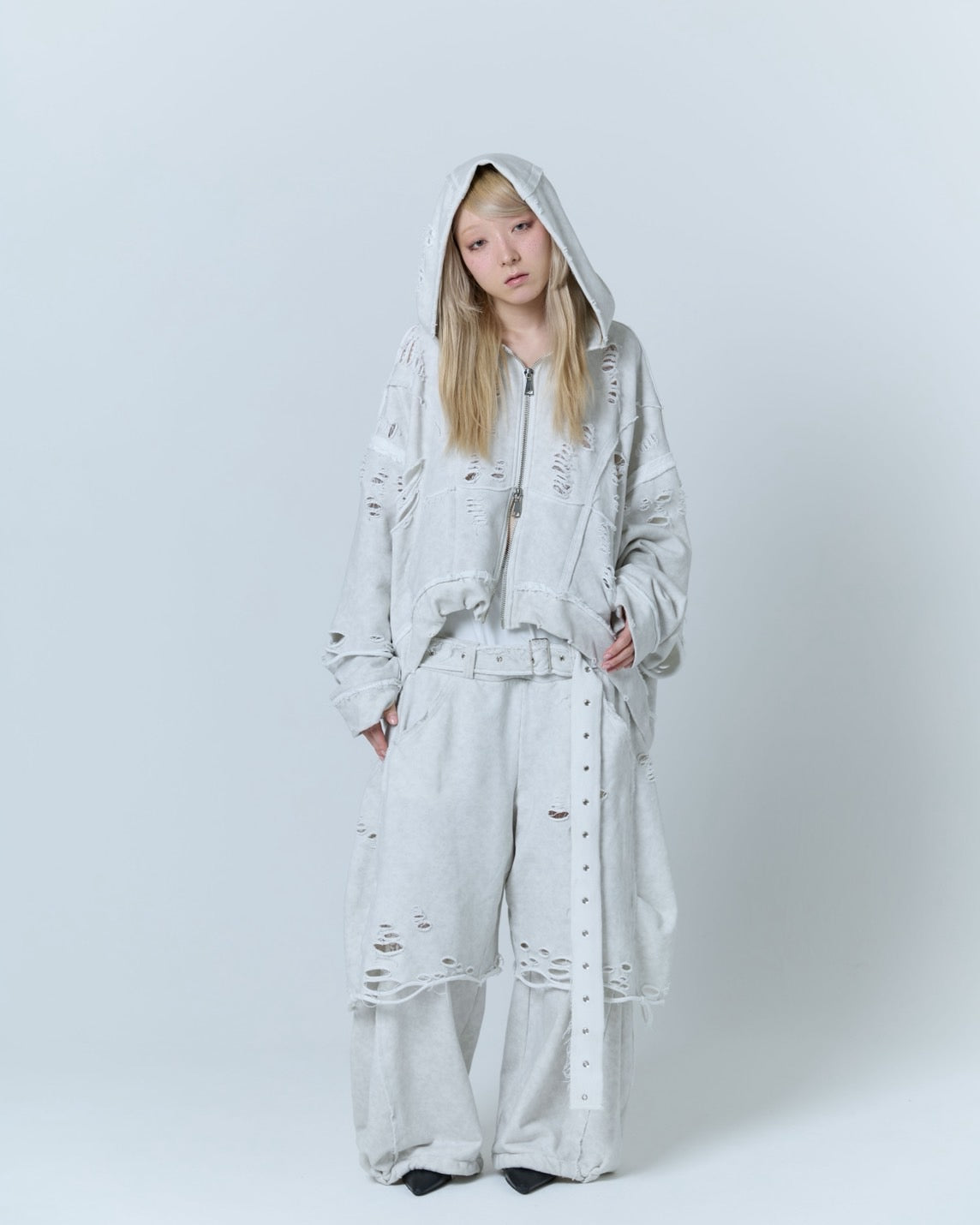 Destroyed Crush Hoodie (Powder Gray)