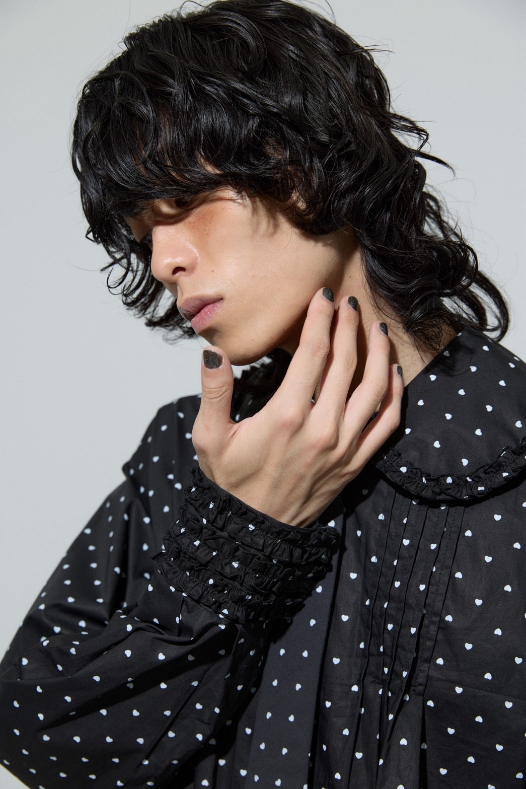 Love Dot Frill Shirt(Black)