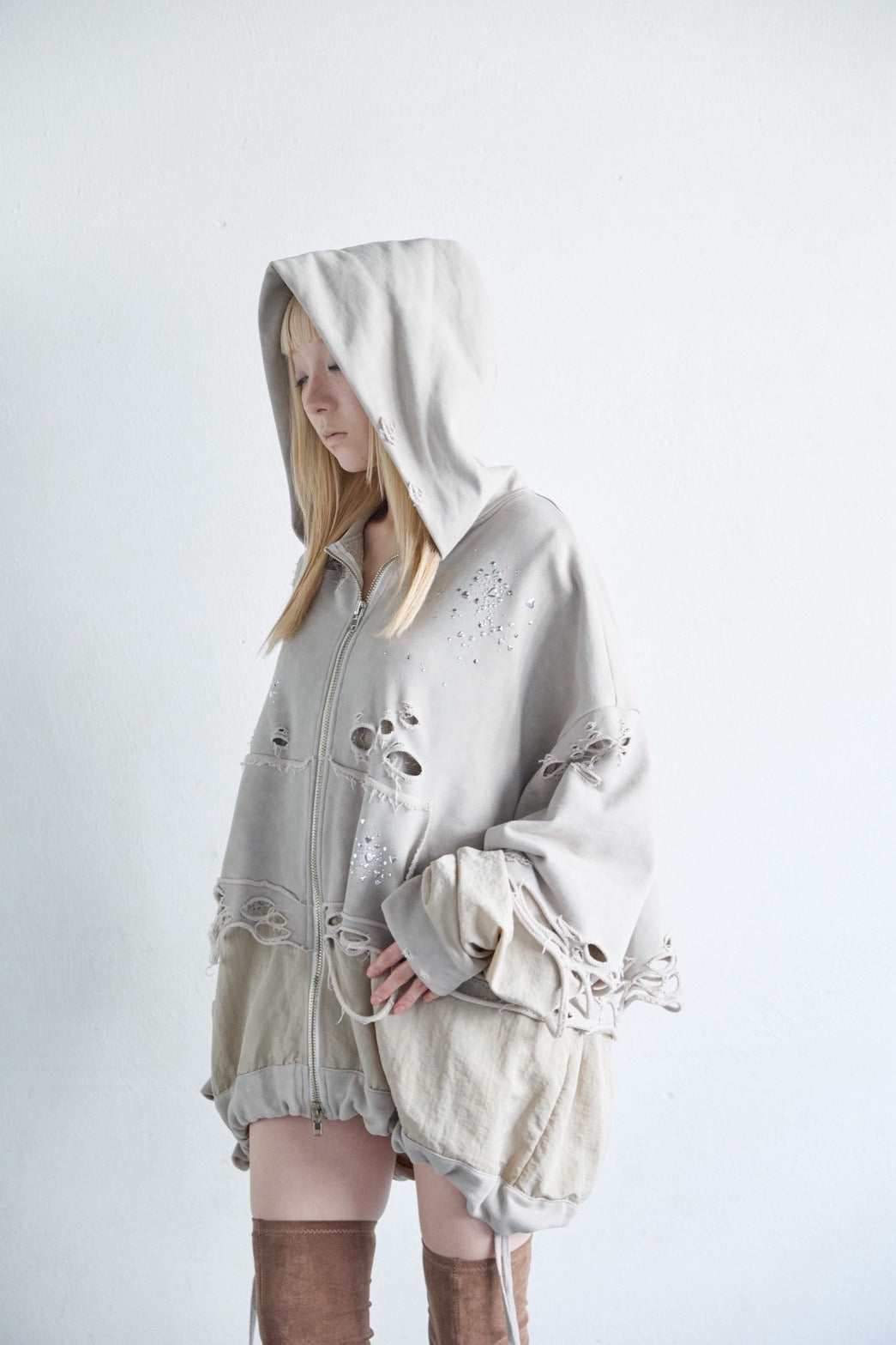 Meteor Crush Hoodie(Beige) – neith.onlinestore