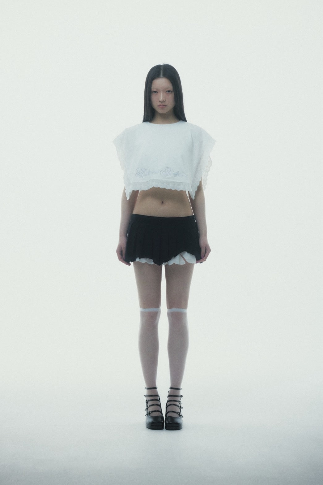 【5月中旬】Destroyed Micro Mini Skirt (Black)