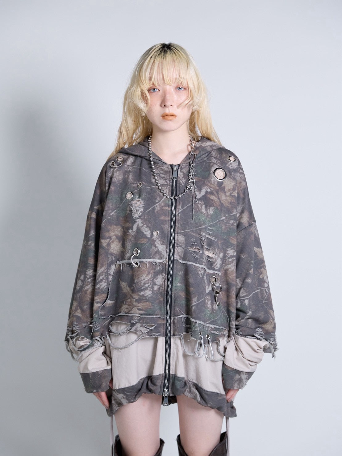 【9月下旬】Carabiner Hoodie(Tree) ＜店頭予約＞
