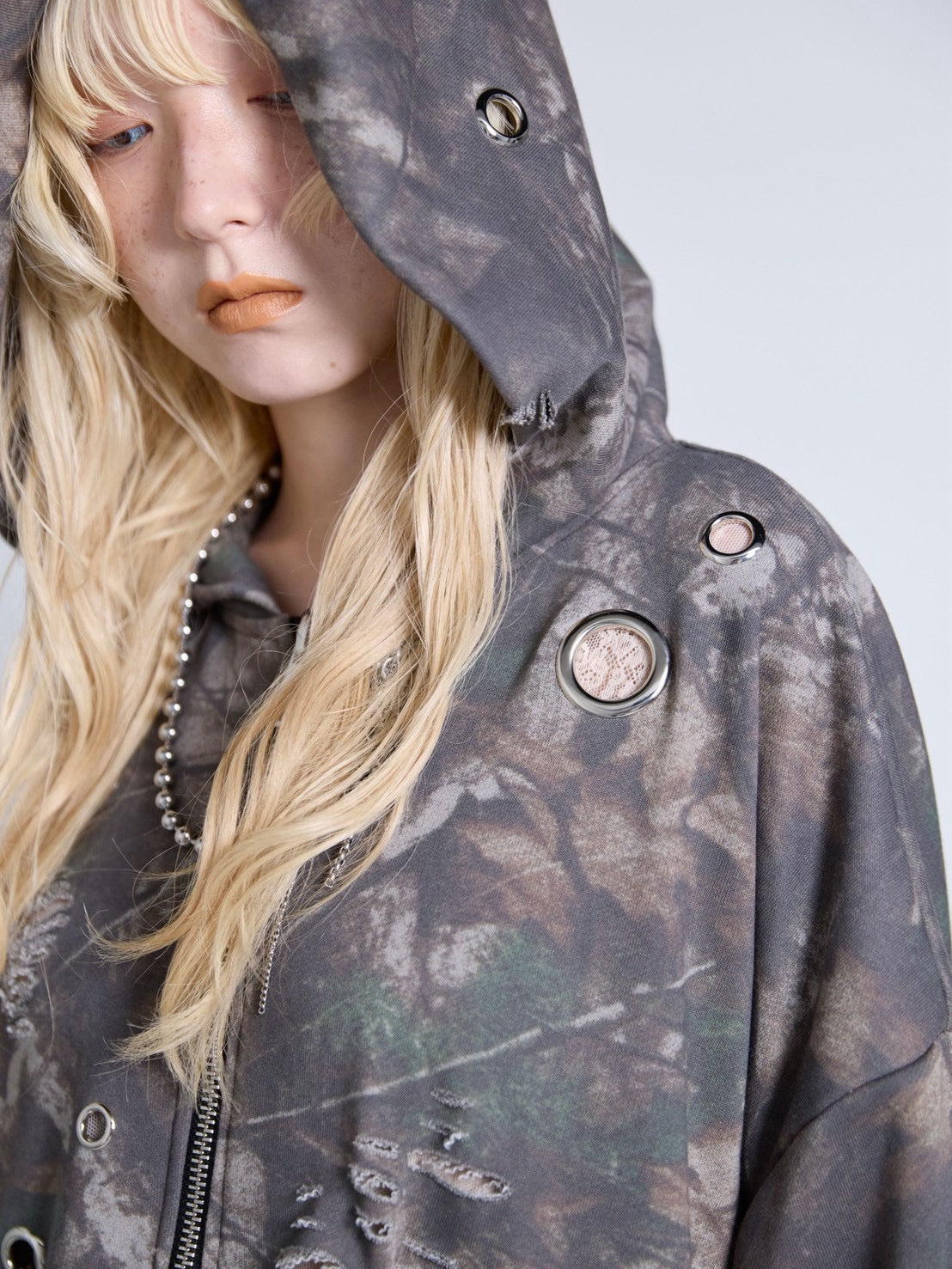 【9月下旬】Carabiner Hoodie(Tree) ＜店頭予約＞