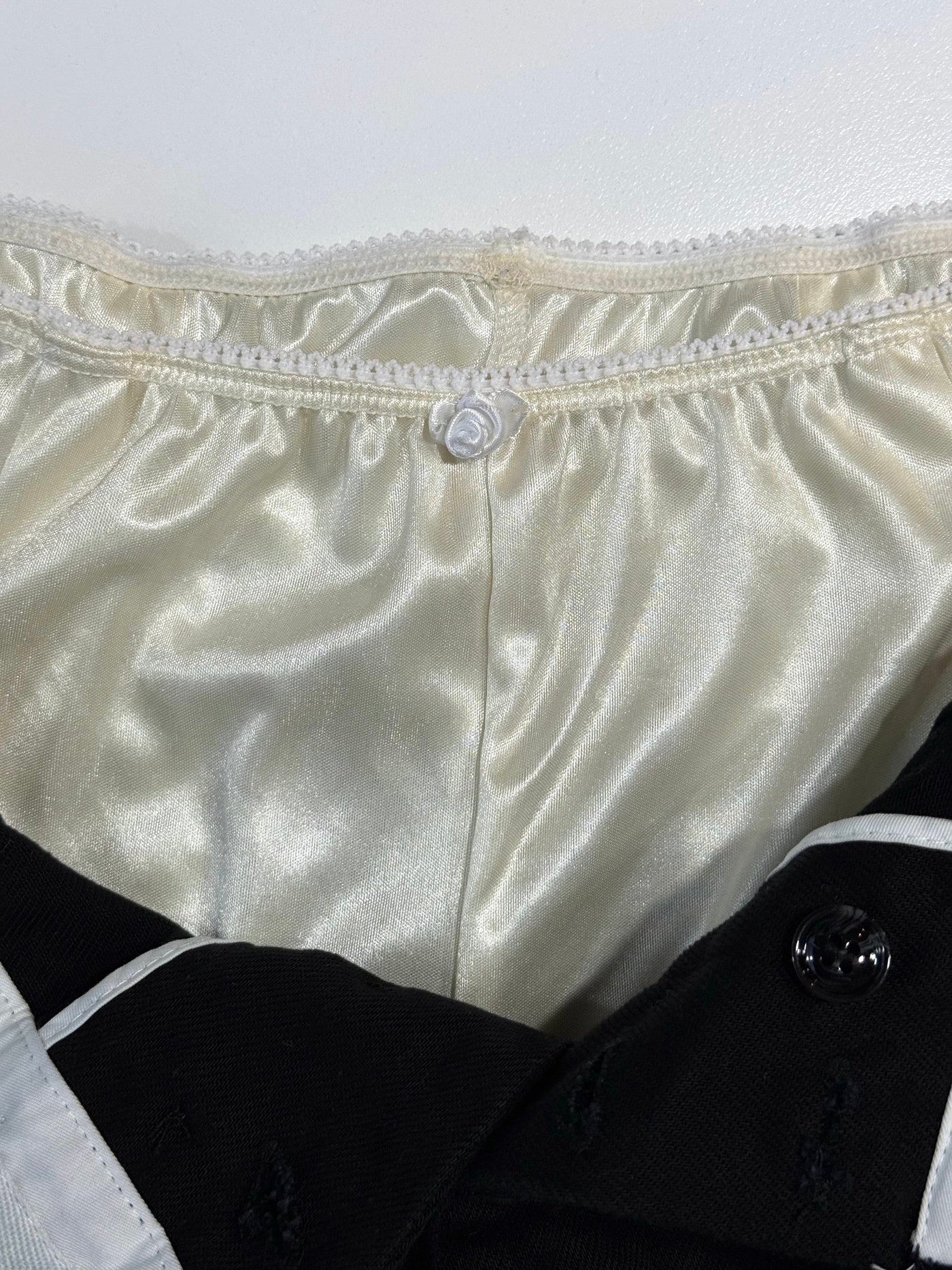 Twill Lingerie Half Pants