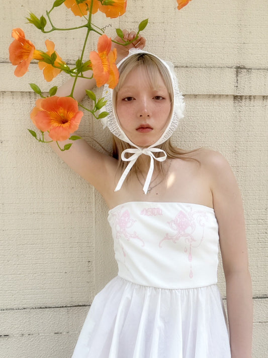 Flower Babushuka(White)