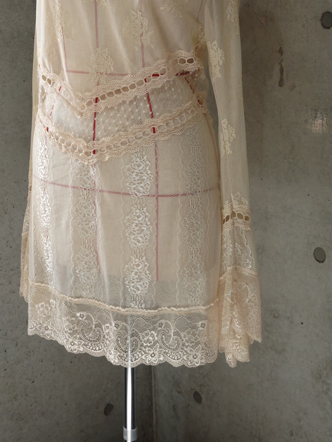 Veil off-shoulder Dress(Beige)