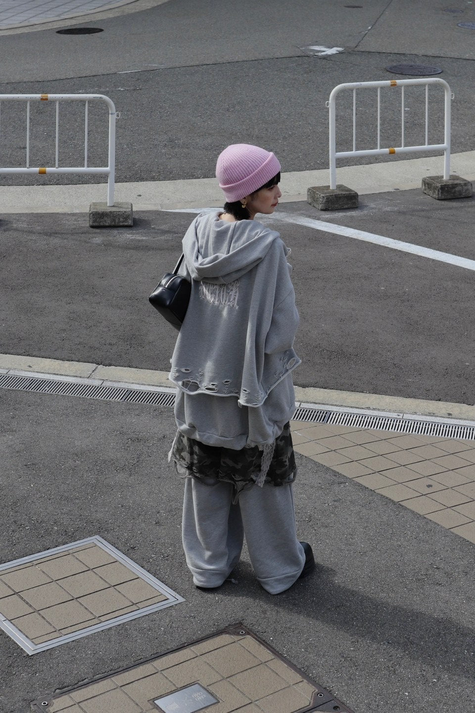 YUKARI×neith. Collaboration Hoodie(Gray×Pink)