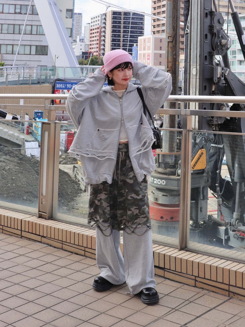 YUKARI×neith. Collaboration Hoodie(Gray×Pink)