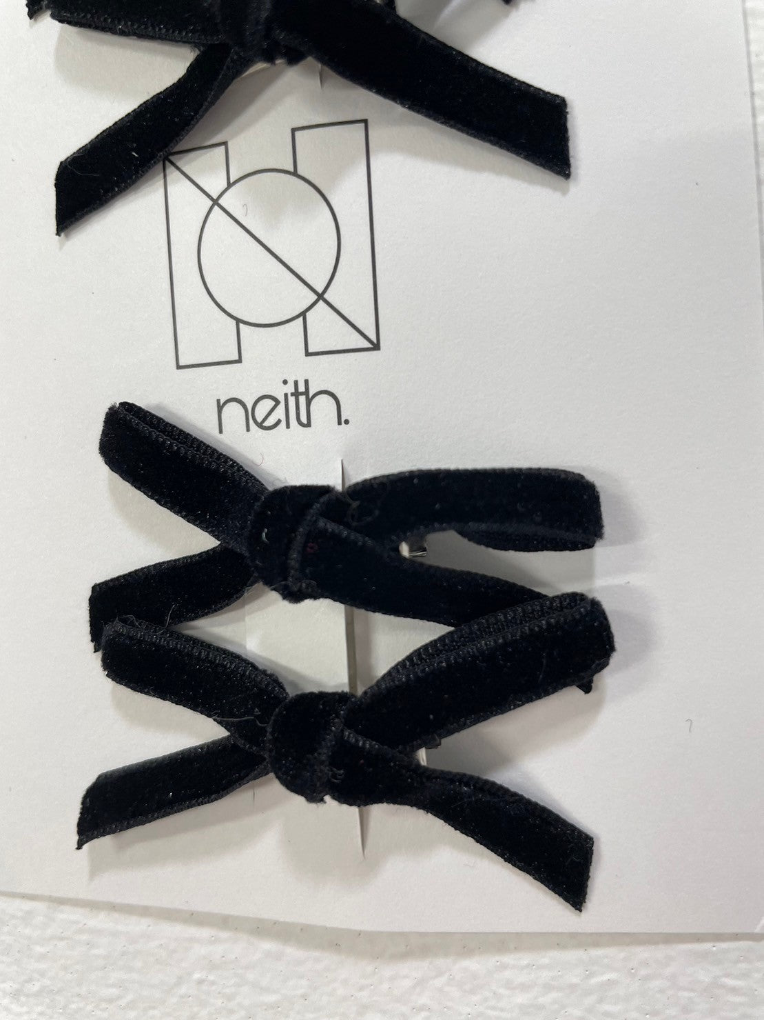Ribbon Pin Short(Black)