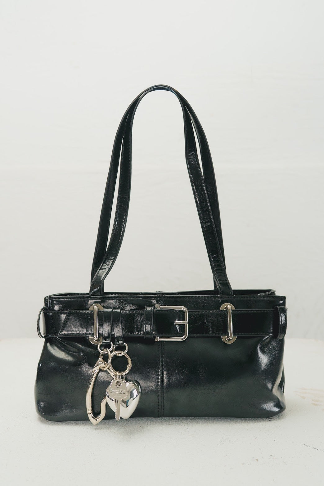 Wide Shoulder Tote(with Charm)