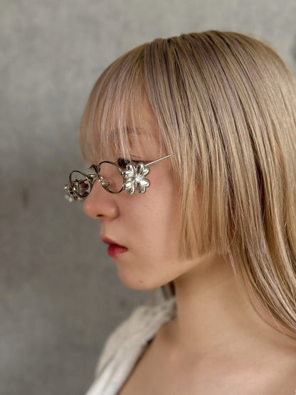 neith.(ネイス) | Eyewear Charm(Clover)