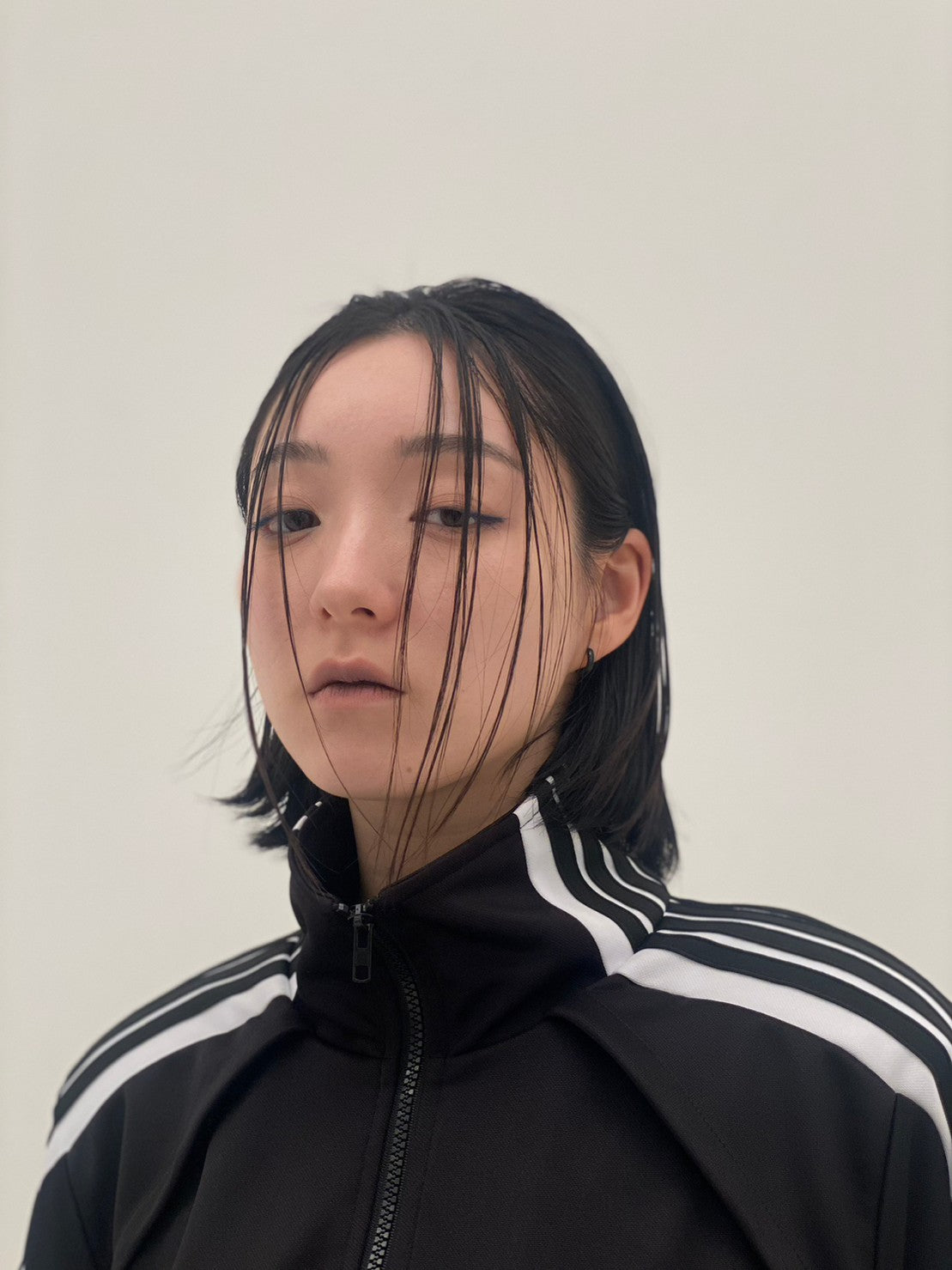 Angled Shape Track Jacket(Black)