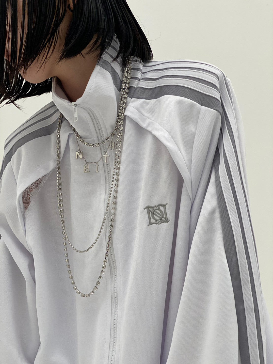 【RESTOCK】Angled Shape Track Jacket(White)