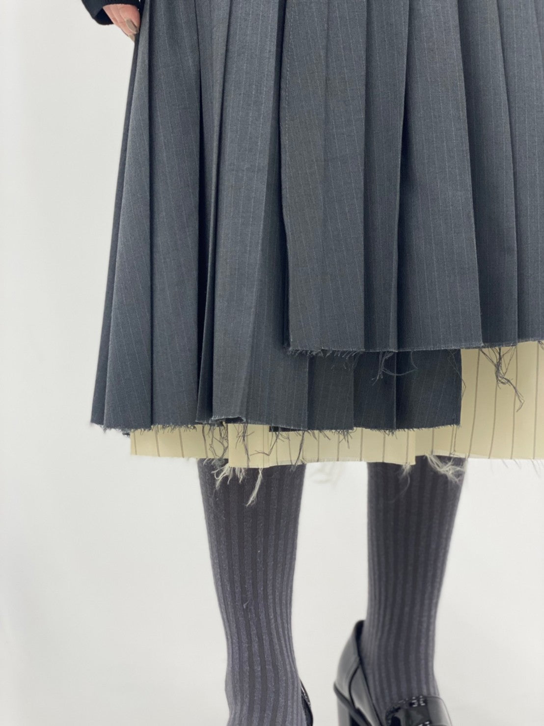 Stripe Pleated Skirt(Gray)