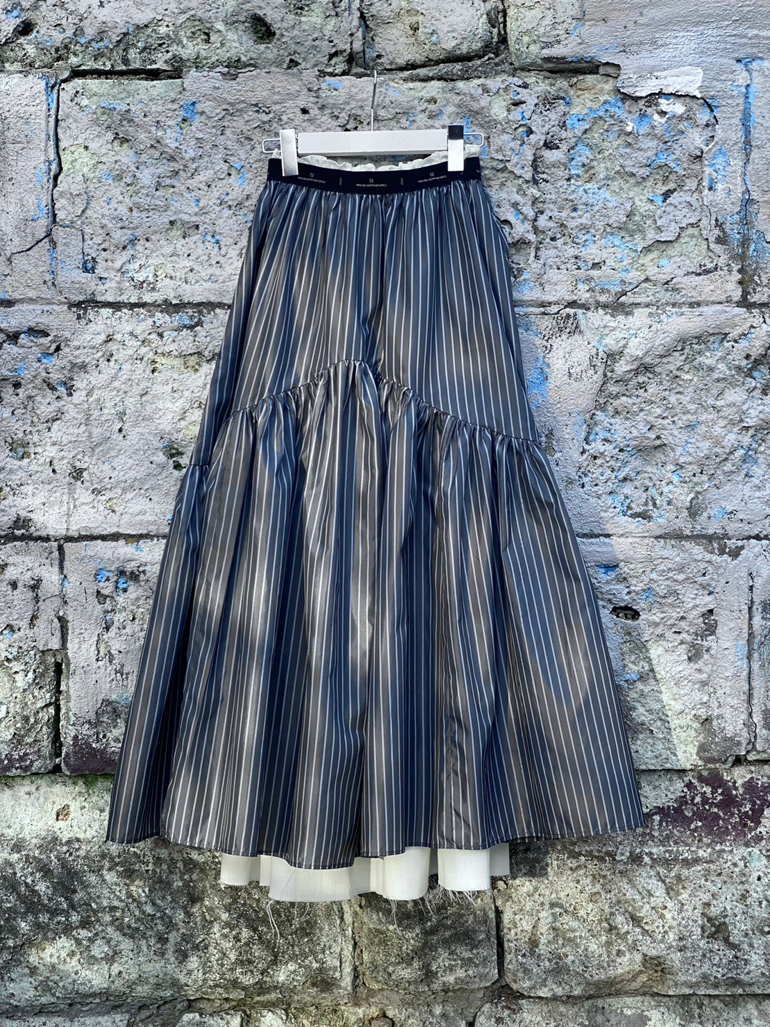 Stripe Taffeta Skirt(Gray) – neith.onlinestore