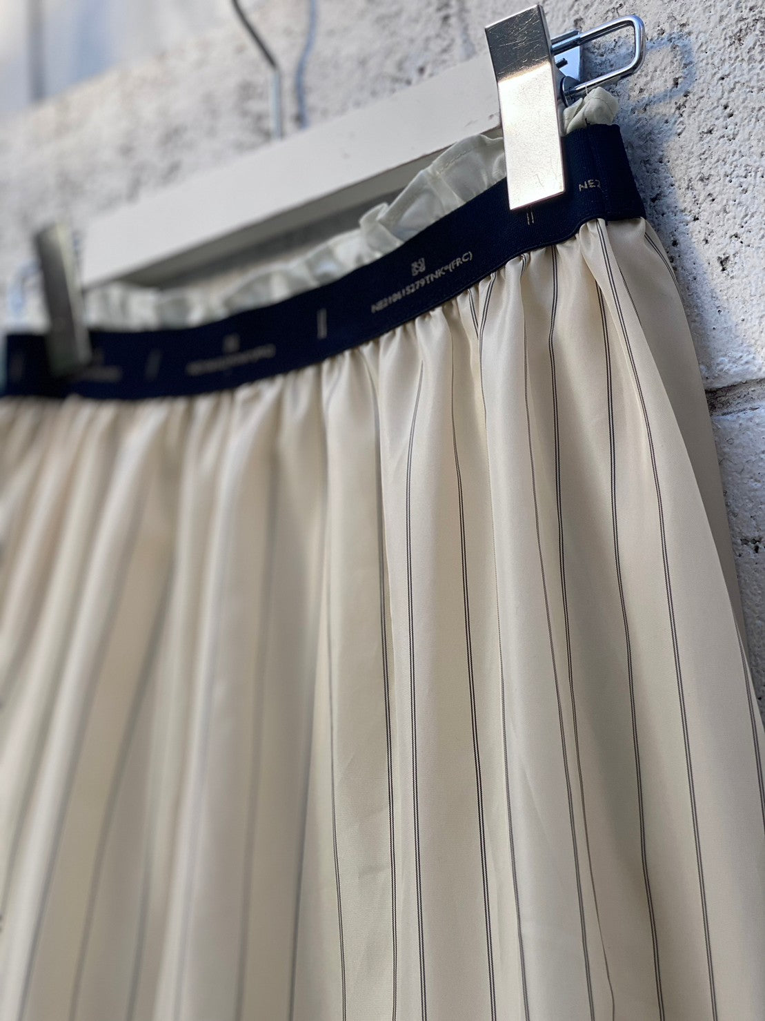 Stripe Taffeta Skirt(Ecru)