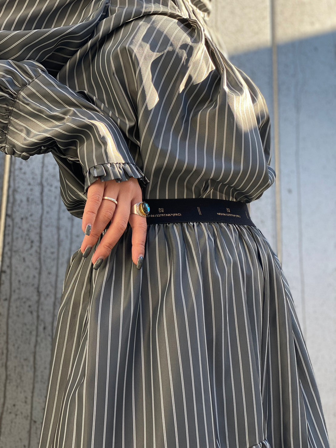 Stripe Taffeta Skirt(Gray) – neith.onlinestore